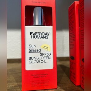 NEW Everyday Humans Sun Glazed SPF30 Sunscreen Glow Oil